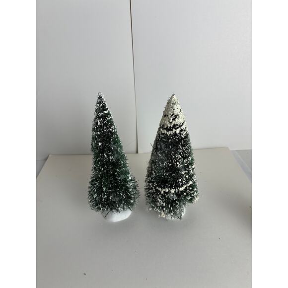 Dept. 56 Christmas Tree Village Bottle Brush 5 Trees Rounded Triangular Shaped - Picture 5 of 9